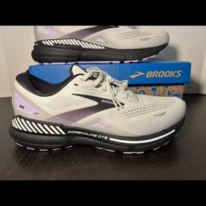 Brooks Adrenaline GTS 23 Running Shoes Sneakers Grey/Purple Womans 10 D Wide